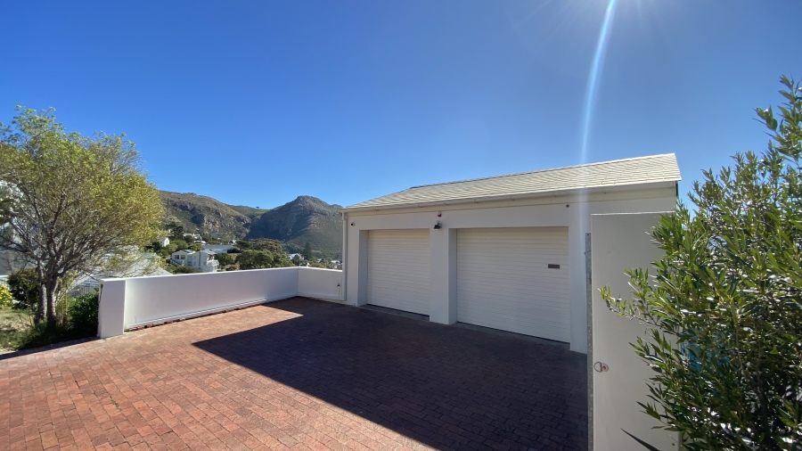5 Bedroom Property for Sale in Simons Kloof Western Cape
